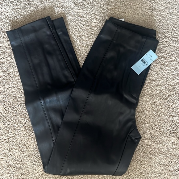 The Audrey Pant in Faux Leather - Picture 5 of 7